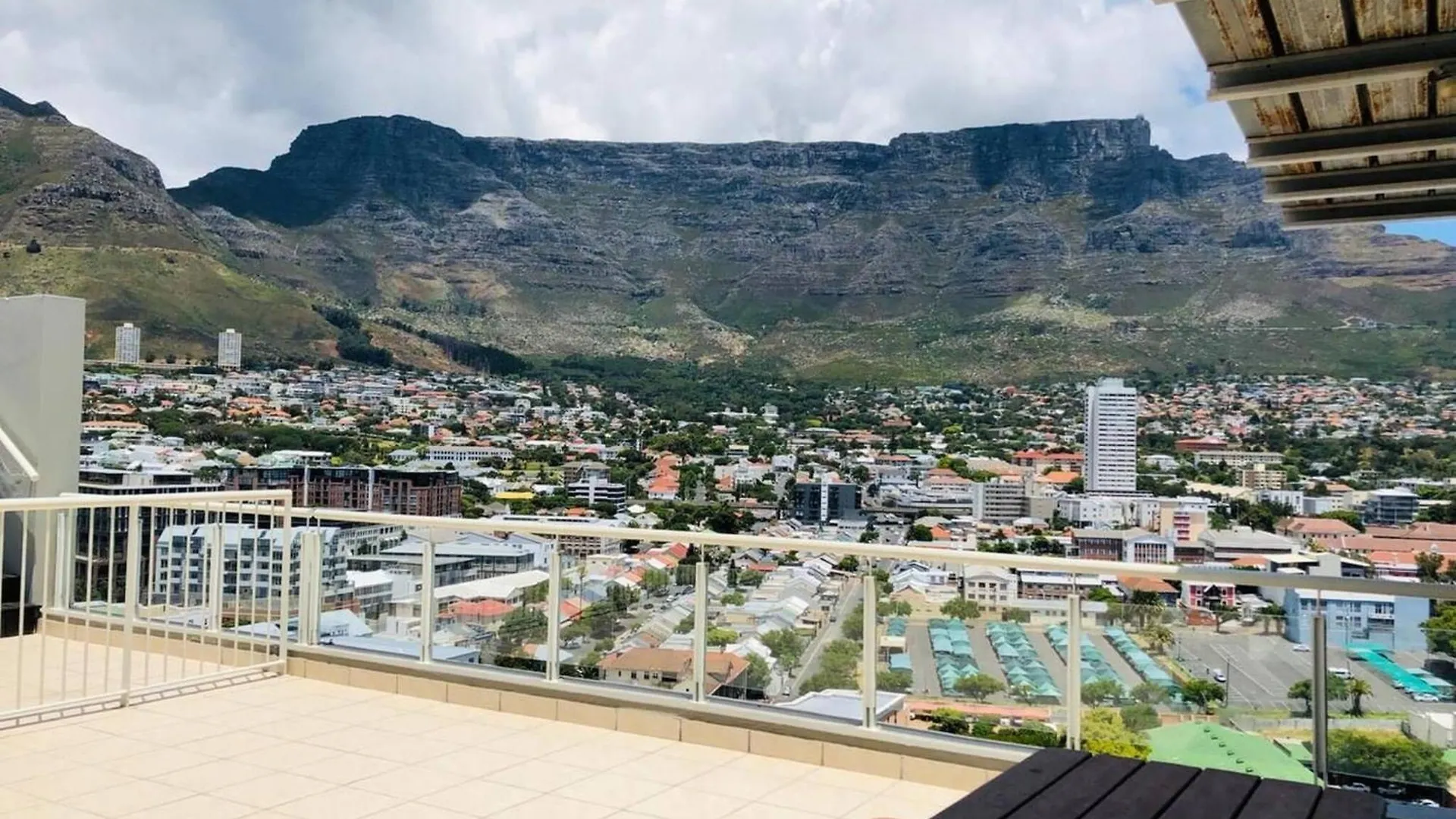 Cape Town City Center 1 Bedroom Apartment