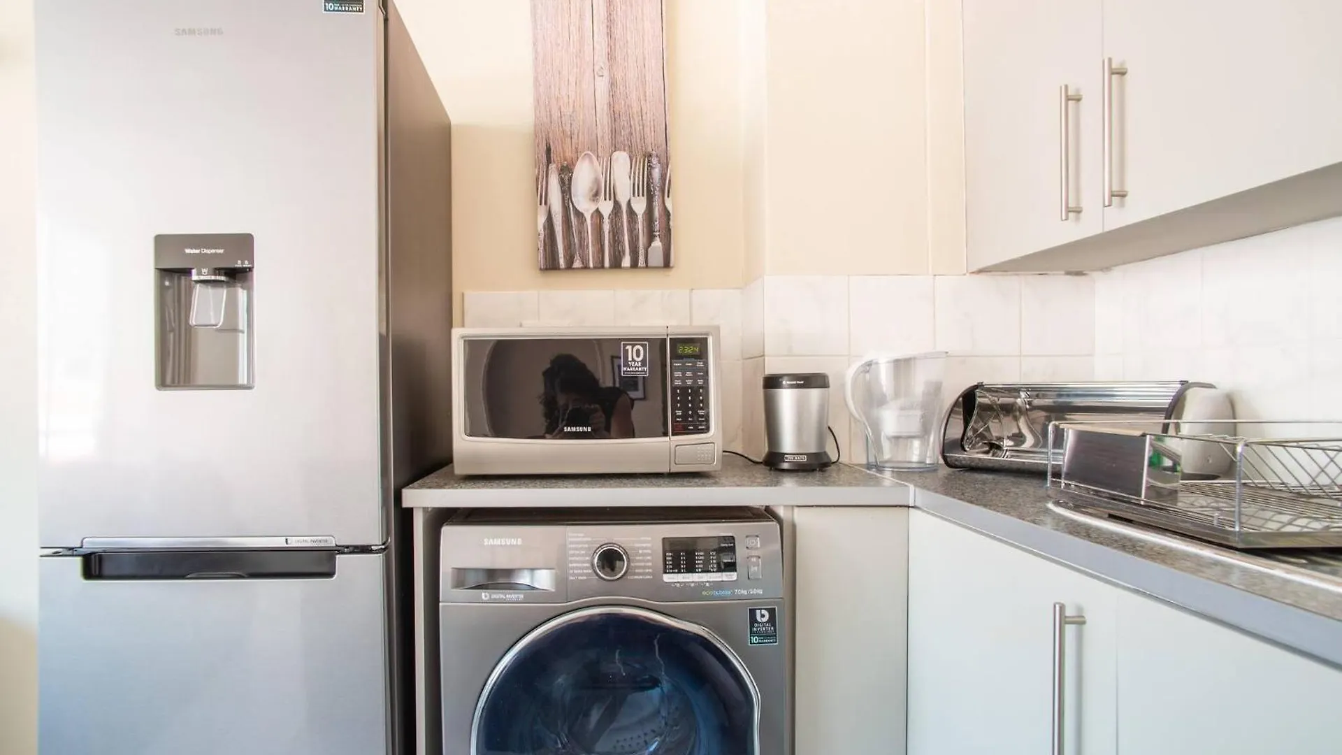 Cape Town City Center 1 Bedroom Apartment 0*, Le Cap